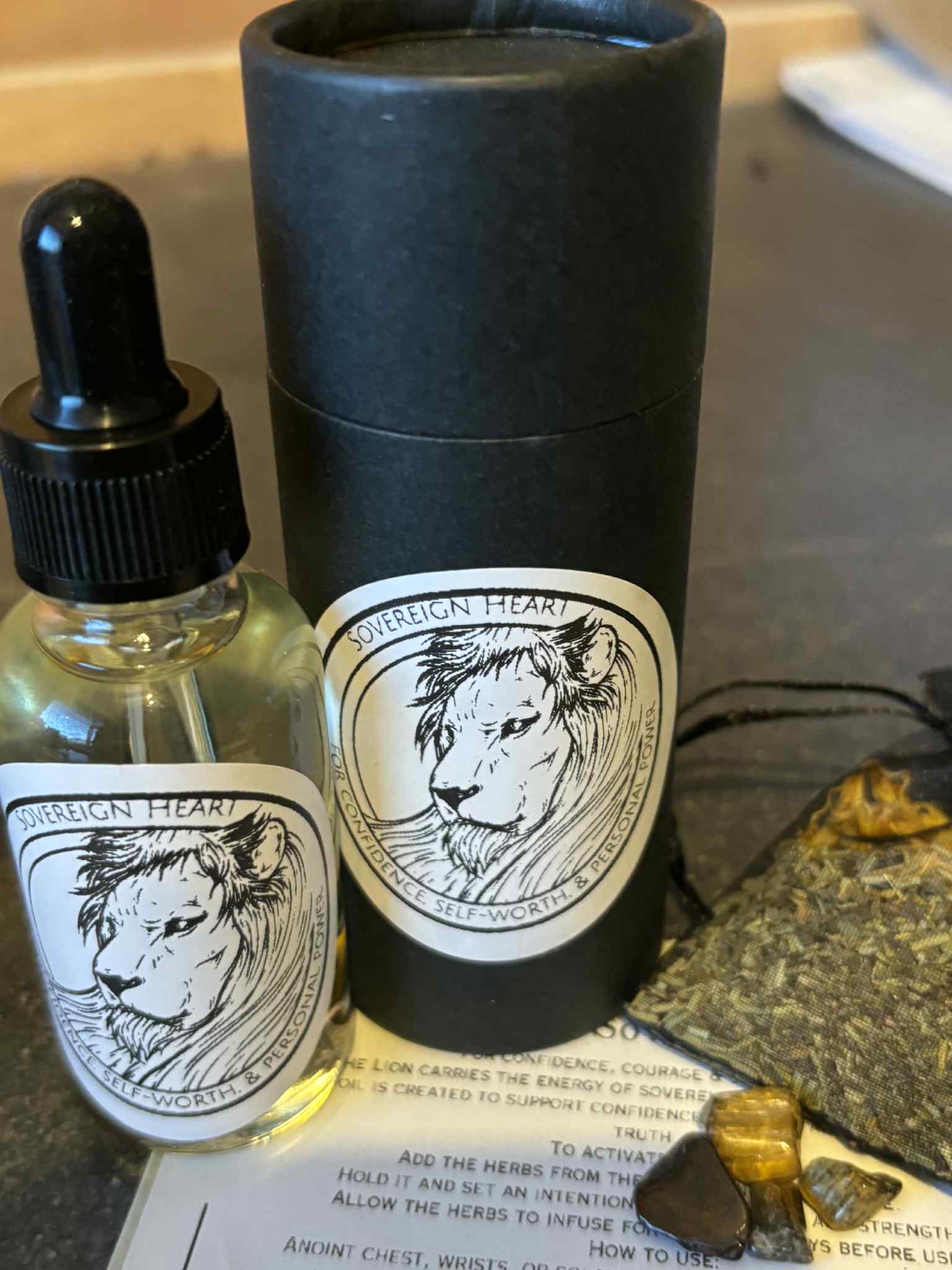 Lion Ritual Oil - Image 2