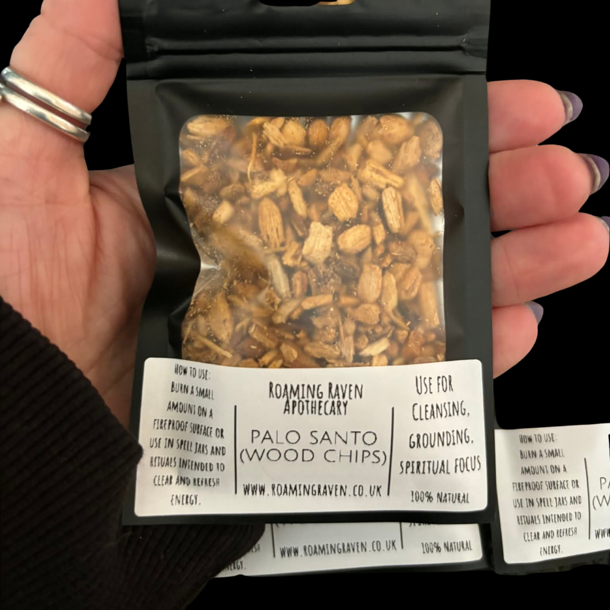 Palo Santo wood chips - Image 4